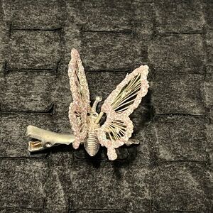 Delicate Pink Butterfly Hair Clip - Women's Accessory